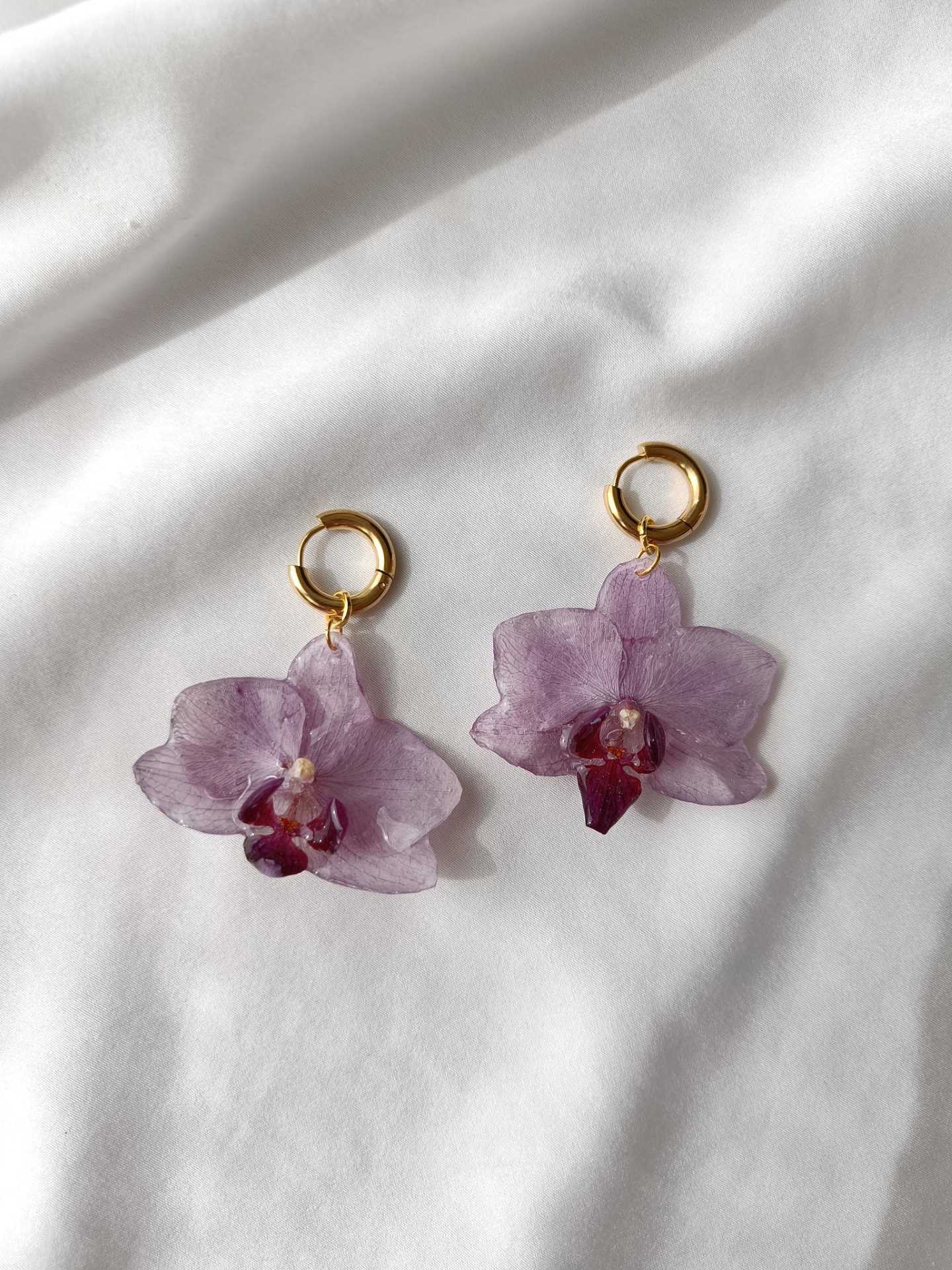 Orkidea-korvakorut midi, violetti